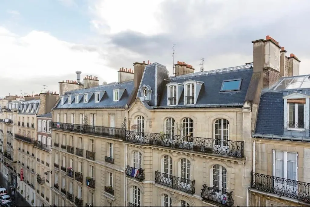 Cozy Near Champs Elysees *